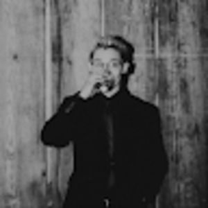 Meet your Posher, Thomas